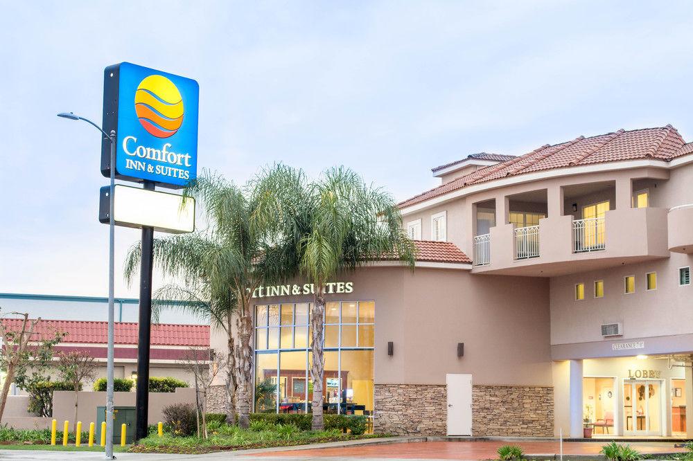 Comfort Inn & Suites Near Universal - N Hollywood - Burbank Los Angeles Esterno foto