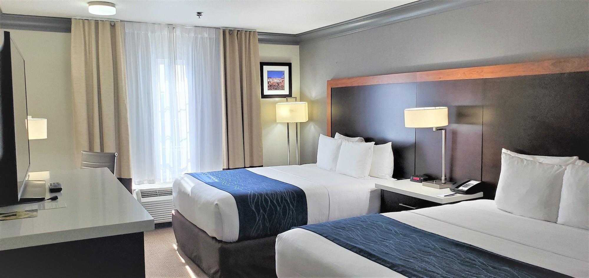 Comfort Inn & Suites Near Universal - N Hollywood - Burbank Los Angeles Esterno foto