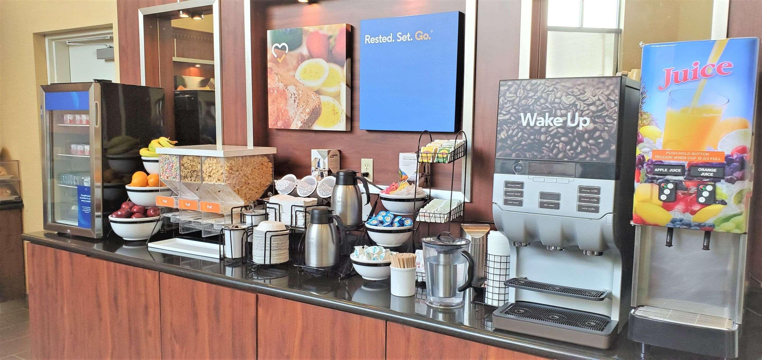 Comfort Inn & Suites Near Universal - N Hollywood - Burbank Los Angeles Esterno foto