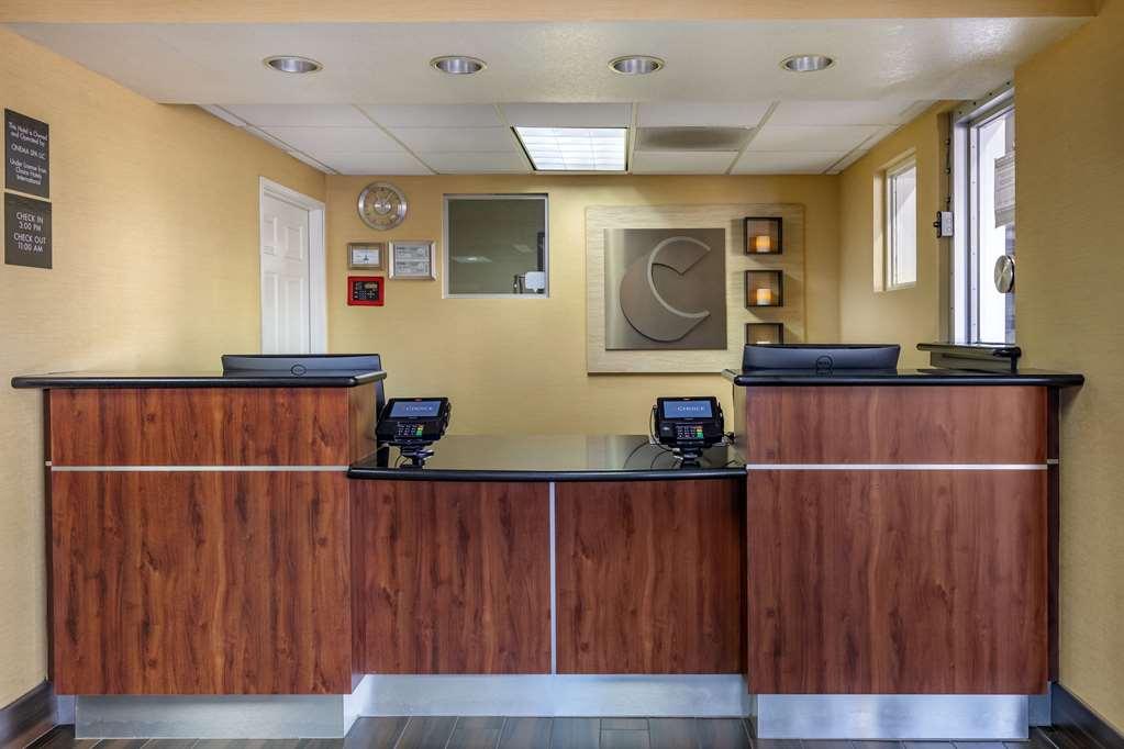 Comfort Inn & Suites Near Universal - N Hollywood - Burbank Los Angeles Interno foto